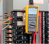 �Ȫ����Чֵ���I(y��)��ӛ��f�ñ�